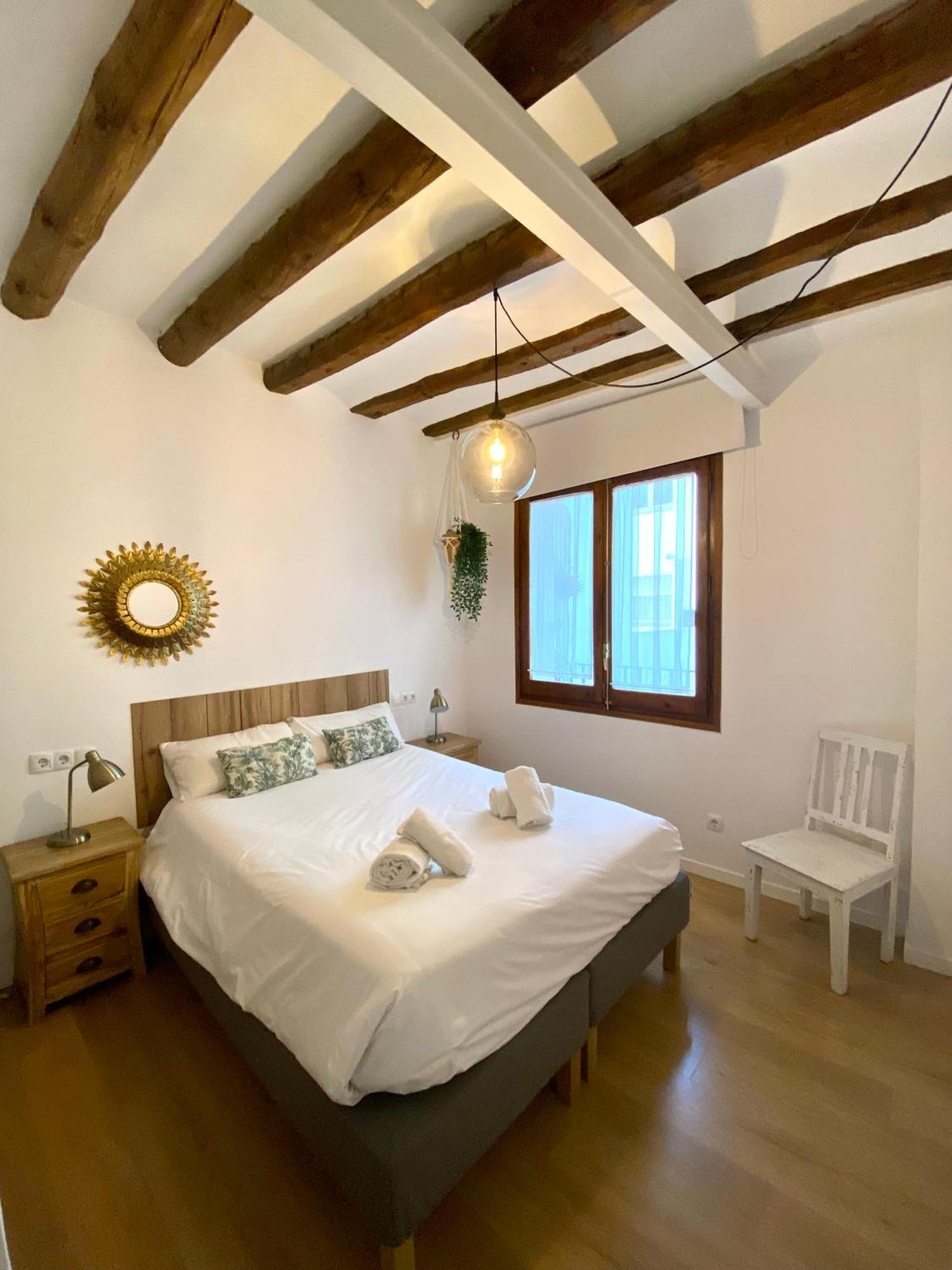 Vtz El Balcon De Rey Alfonso I Apartment Zaragoza Ngoại thất bức ảnh